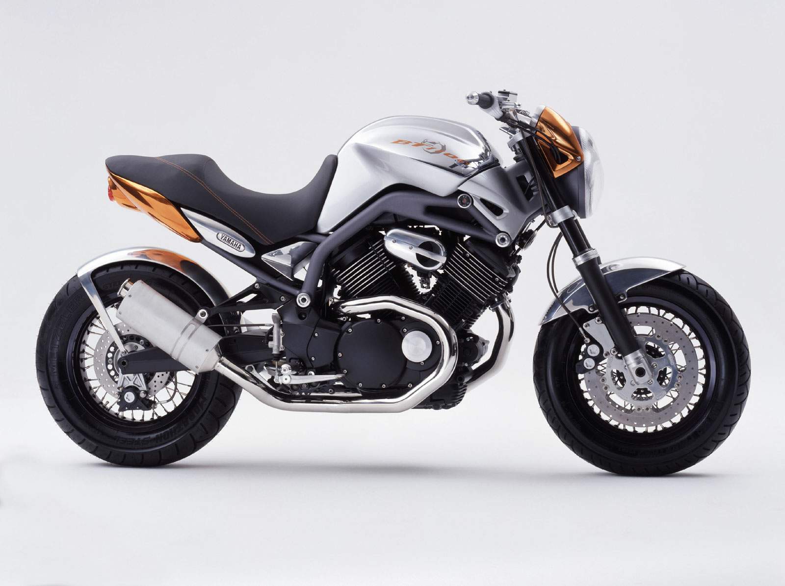 Yamaha BT1100